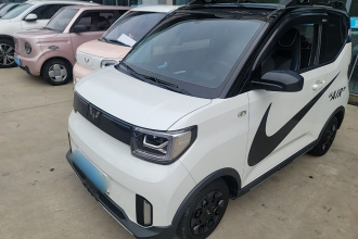 五菱汽车 宏光MINIEV 2022款 GAMEBOY 200km 玩咖款 磷酸铁锂