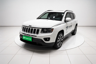 Jeep 指南者(进口) 2014款 2.4L 四驱豪华版