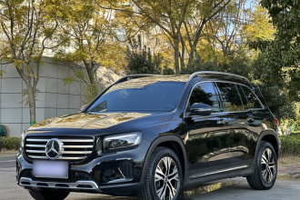 奔驰GLB 2024款 改款 GLB 220 动感型