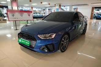 奥迪S4 2023款 S4 3.0TFSI