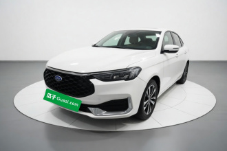 福特 福睿斯 2021款 1.5L 自动铂金版