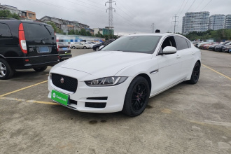 捷豹XEL 2019款 2.0T 200PS 豪华版