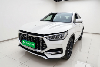 比亚迪 宋PLUS 2020款 1.5T 自动豪华型