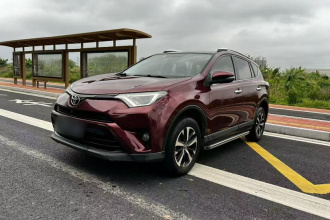 丰田 RAV4荣放 2018款 2.0L CVT两驱风尚X版
