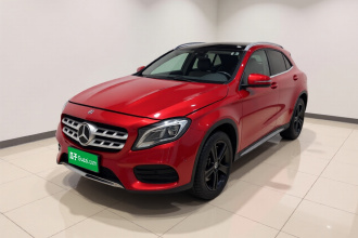 奔驰GLA 2019款 GLA 200 时尚型