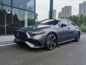 奔驰A级AMG 2025款 AMG A 35 L 4MATIC