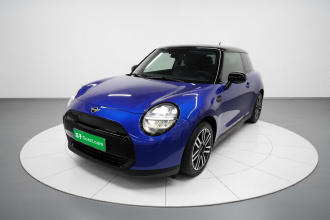 电动MINI COOPER 2024款 456km COOPER E 经典派