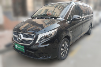 奔驰 威霆 2021款 2.0T 商务版 7座