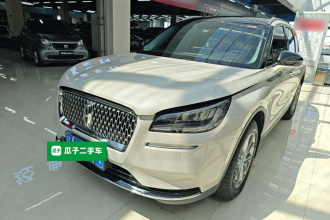 林肯 冒险家 2021款 2.0T 两驱尊享版