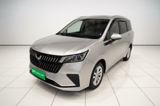 五菱汽车 五菱佳辰 2022款 1.5T 手动舒享活力型