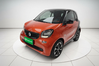smart fortwo 2015款 1.0L 52千瓦硬顶激情版