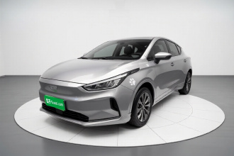 吉利几何C 2022款 400KM 出行版