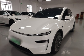 特斯拉 Model Y L 2025款 长续航全轮驱动版