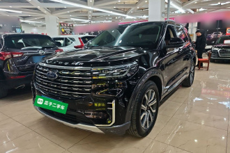 福特 探险者 2023款 EcoBoost 285 四驱钛金版 7座