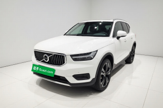 沃尔沃XC40 2021款 T4 四驱智远豪华版