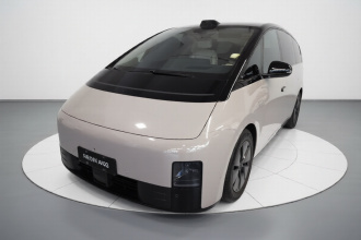 理想汽车 理想MEGA 2024款 Ultra