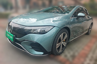奔驰EQE 2025款 500 4MATIC 先锋版