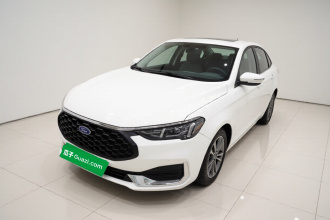 福特 福睿斯 2021款 1.5L 自动钻石版