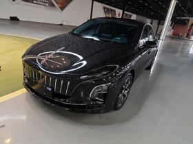 红旗E-QM5 2023款 改款 基础出行版