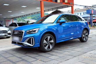 奥迪Q2L 2022款 35 TFSI 豪华动感型
