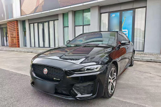 捷豹XEL 2020款 2.0T 200PS R-DYNAMIC S进取运动版