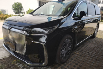 岚图汽车 岚图梦想家 2025款 PHEV 四驱尊贵乾崑版