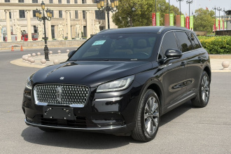 林肯 冒险家 2022款 2.0T 两驱尊雅版