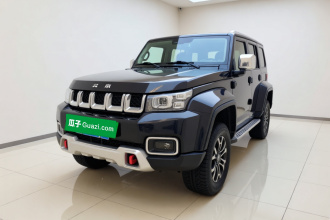 北京越野BJ40 2023款 2.0T 自动四驱城市猎人版侠客型