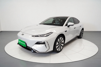 吉利银河 银河E8 2025款 700km 远航智驾版