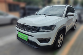 Jeep 指南者 2017款 200T 自动家享四驱版