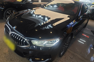 宝马8系 2021款 改款 840i 四门轿跑车 M运动套装