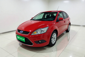 福特 福克斯 2013款 两厢经典 1.8L 手动基本型