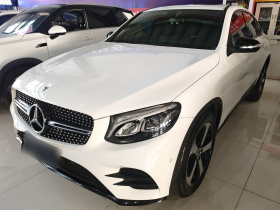 奔驰GLC轿跑 2018款 GLC 200 4MATIC 轿跑SUV