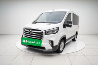 上汽大通MAXUS 新途V90 2020款 2.0T手动运杰版前驱后单胎短轴中顶6座