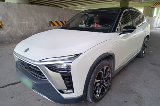 蔚来ES8 2020款 580KM 签名版 六座版