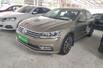 大众 帕萨特 2016款 330TSI DSG御尊版