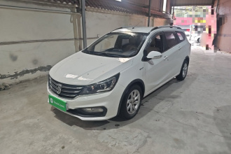 宝骏310W 2017款 1.5L 手动时尚型 国V