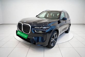 宝马X7 2023款 xDrive40i 尊享型M运动套装
