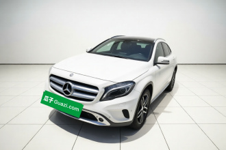 奔驰GLA 2015款 GLA 220 4MATIC 时尚型