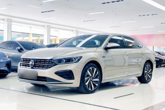 大众 帕萨特 2022款 330TSI 豪华版