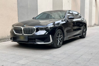 宝马5系 2024款 530Li 领先型 豪华套装