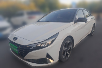 现代 伊兰特 2021款 1.5L CVT LUX尊贵版
