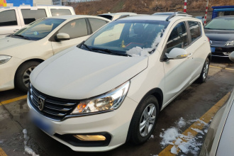 宝骏310 2016款 1.2L 手动豪华型