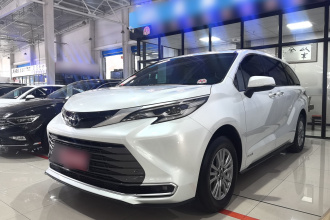 丰田 赛那SIENNA 2021款 2.5L混动 尊贵版