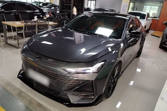 长安UNI-V 2023款 1.5T 运动版