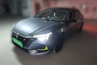 荣威i6 MAX新能源 2020款 1.5T PHEV爽酷天幕版