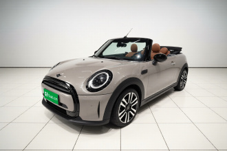 MINI 2023款 改款 1.5T COOPER CABRIO 艺术家