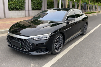 比亚迪 汉 2022款 DM-i 121KM 尊荣型
