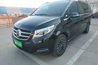 奔驰V级 2018款 V 260 尊贵版 国V