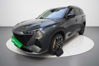 荣威RX9 2023款 2.0T 两驱越享版